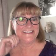 Lovingmaiden60