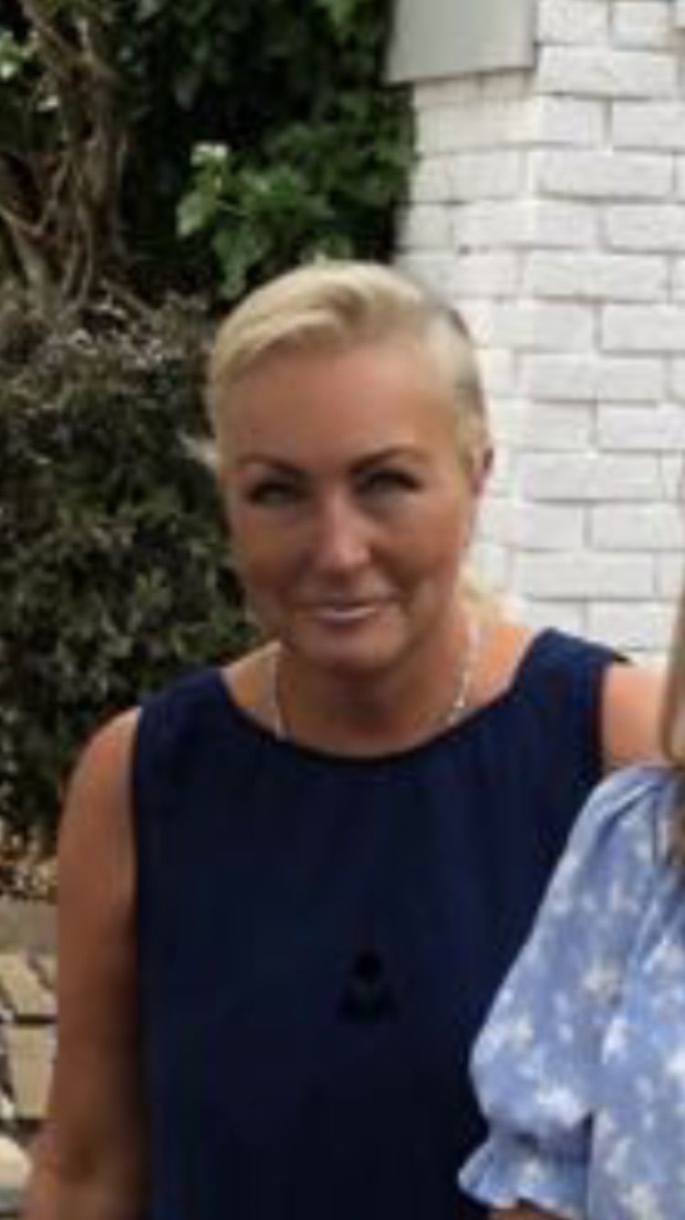 ClassyLady01