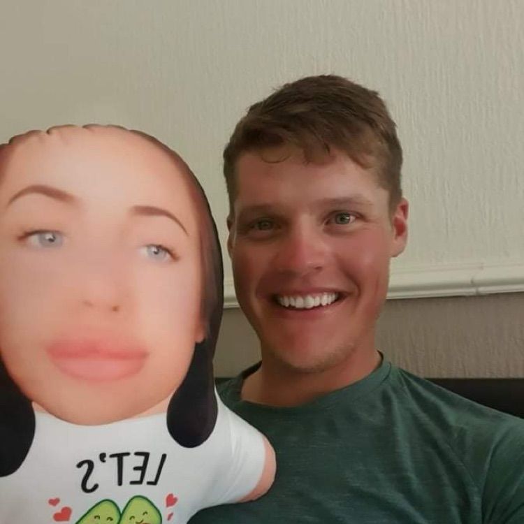 TraceyV64