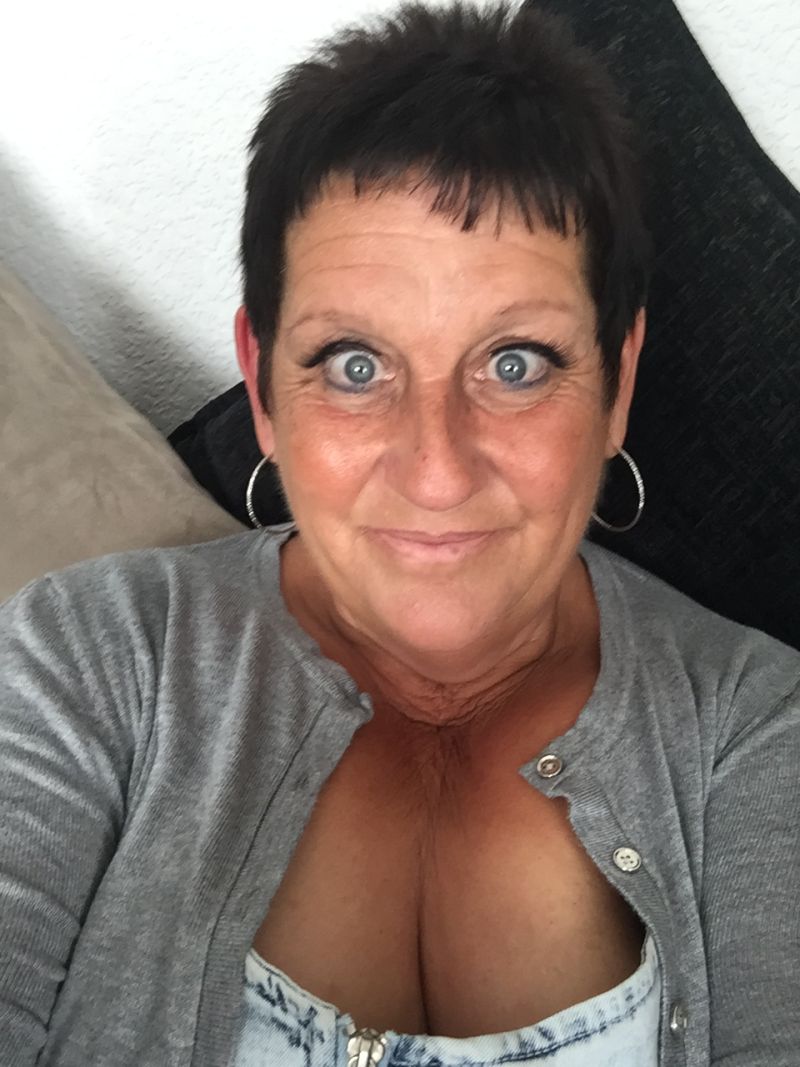 TraceyV64